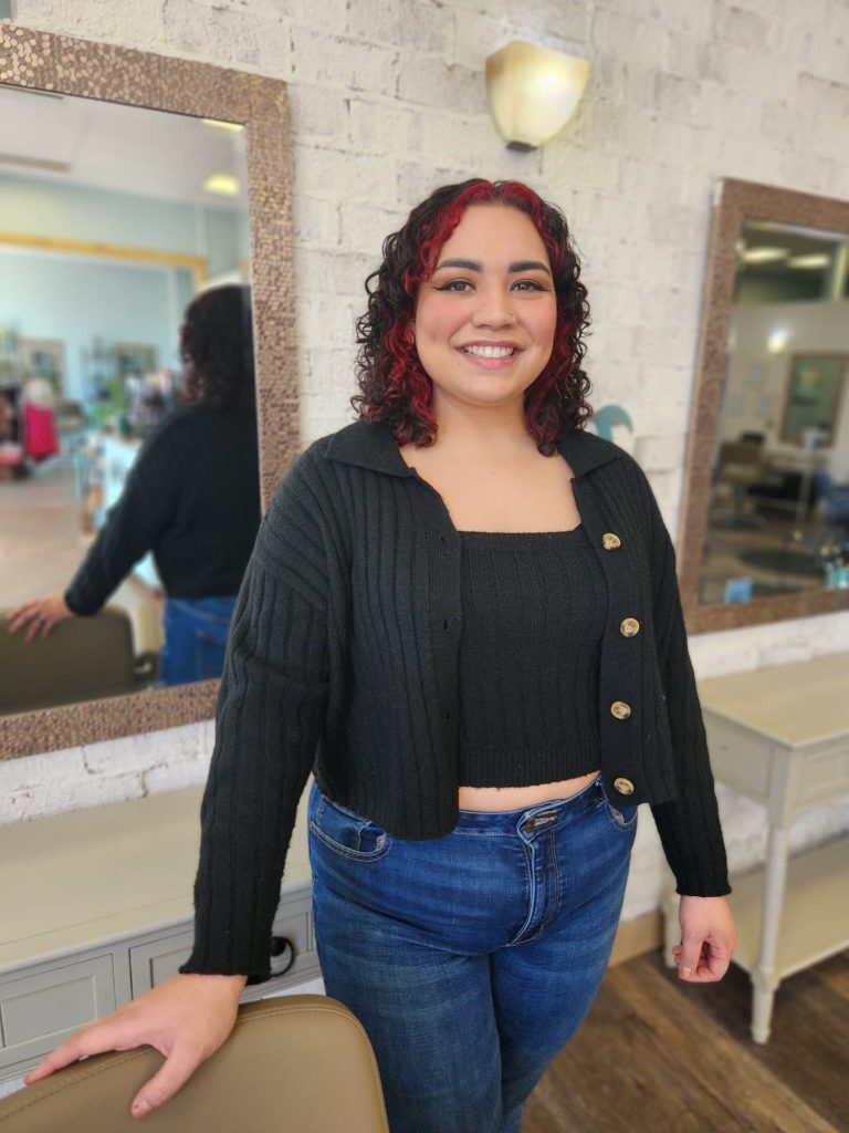 337019343_974396956933495_4546983388628336421_n salina coastal roots salon